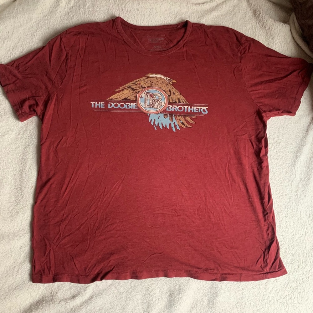 DOOBIE BROTHERS TEE